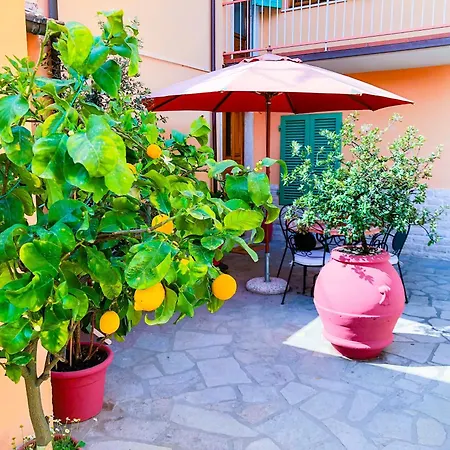 Appartamento Cuore Di Nozzano Castello